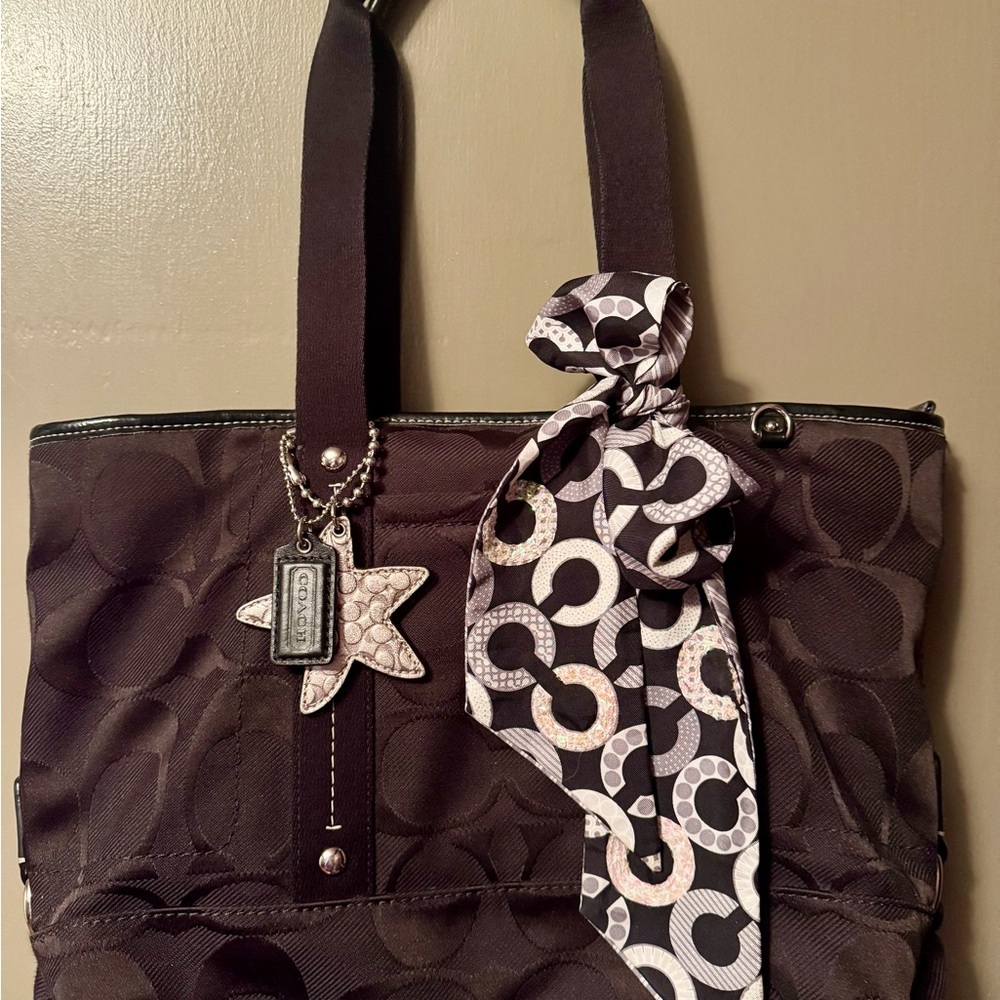 Vintage Coach Tote with Rare, Vintage Accessories!!